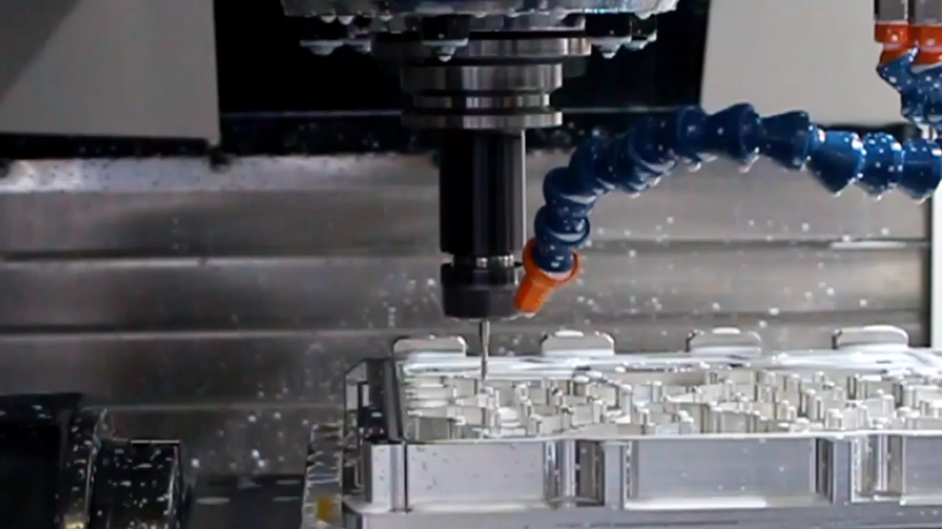 Come migliorare l'efficienza della lavorazione CNC attraverso l'ottimizzazione dei processi