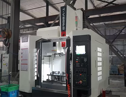 Guidare la rivoluzione dei NEV: come Jiangsu Fengtuo raggiunge precisione e scala con Taikan Machine