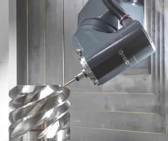 Centro di lavoro CNC a 5 assi