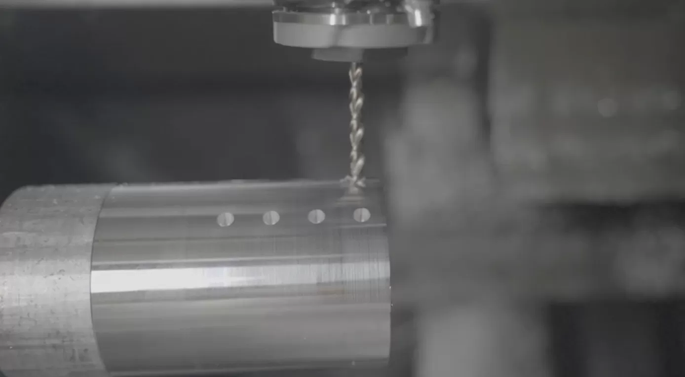 L-35Y Tornio CNC orizzontale (tornitura e fresatura) L-35Y Tornio CNC orizzontale (tornitura e fresatura)