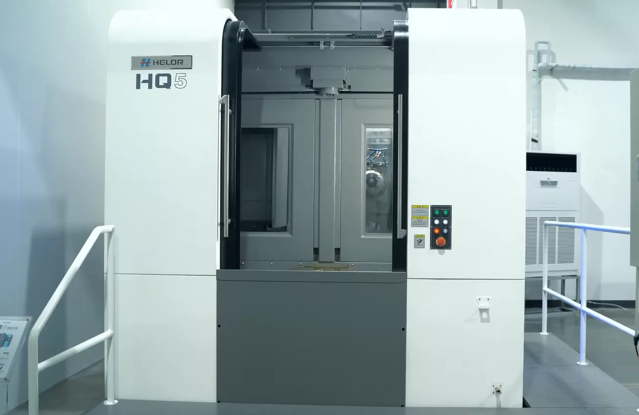 HQ5 Centro di lavorazione orizzontale: HQ5 Centro di lavorazione orizzontale: